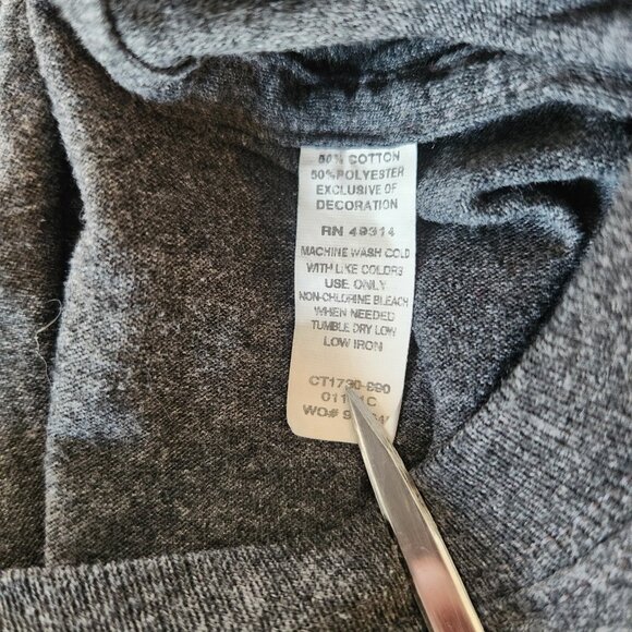 UFC Knights Happy Holidays Long Sleeve T-Shirt Christmas Unisex Medium Champion - Picture 8 of 10